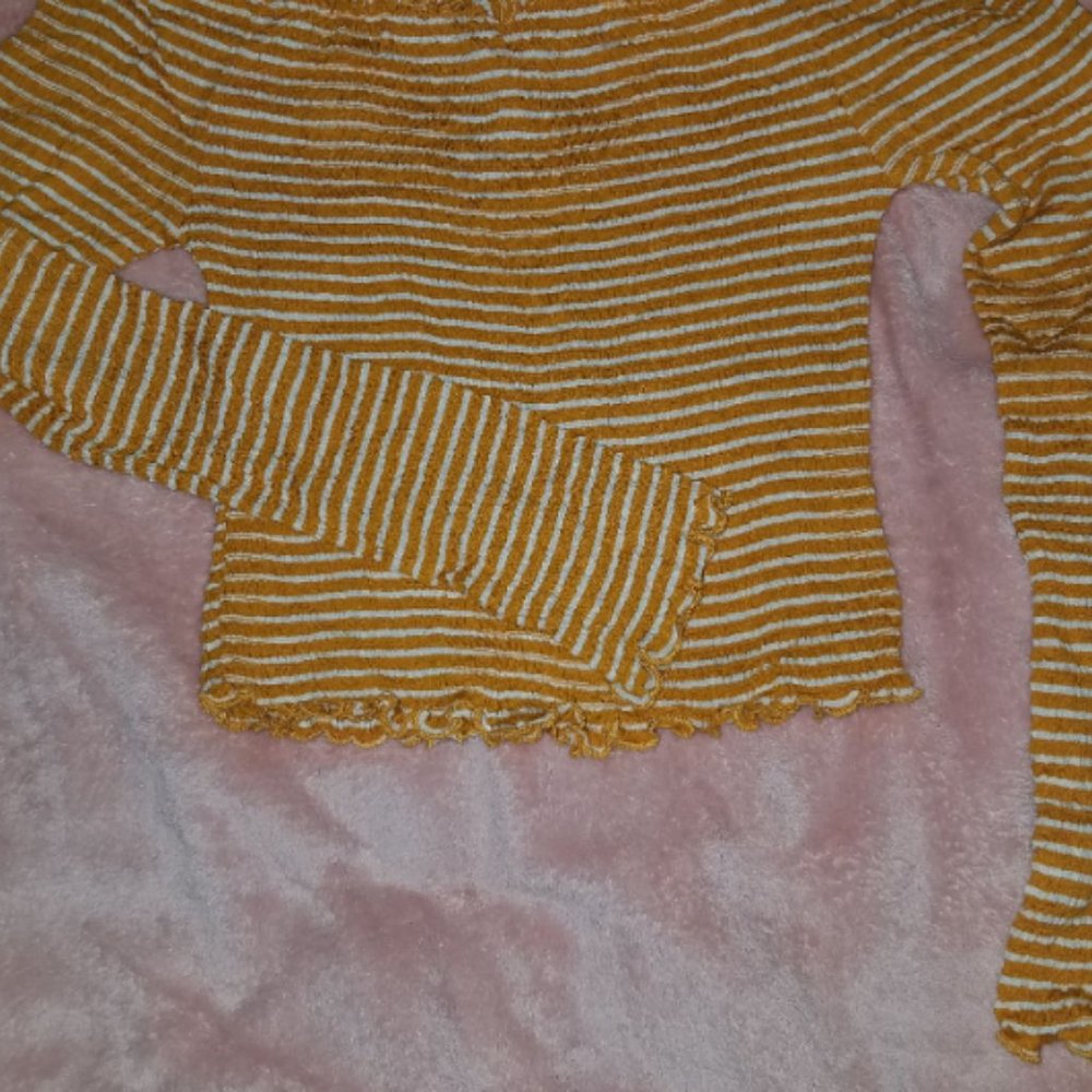 Off The Shoulder Crop Top, Agaci